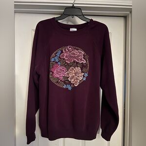 MAKE AN OFFER - HANES VINTAGE Floral Embroidered Print Sweatshirt
